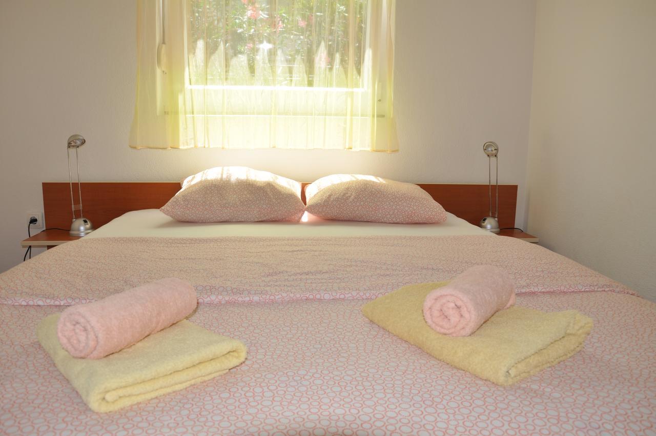 Apartments Mirakul Lopar Dış mekan fotoğraf