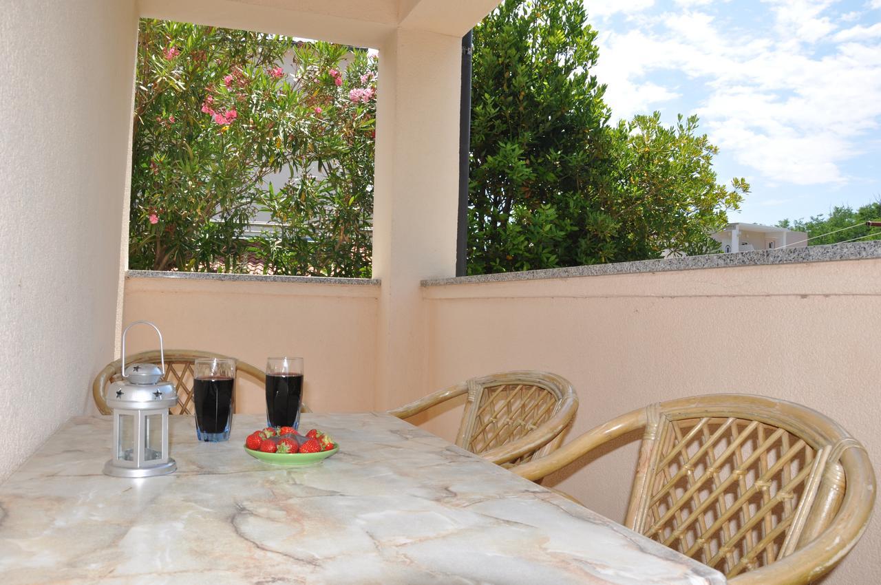 Apartments Mirakul Lopar Dış mekan fotoğraf